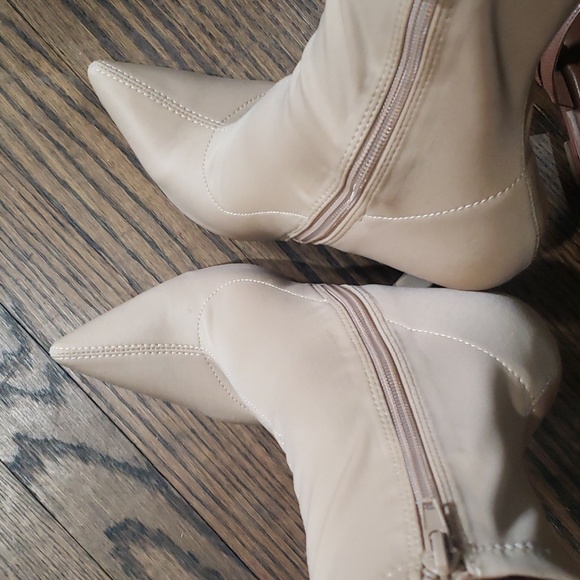 Fabric Booties - Picture 8 of 13